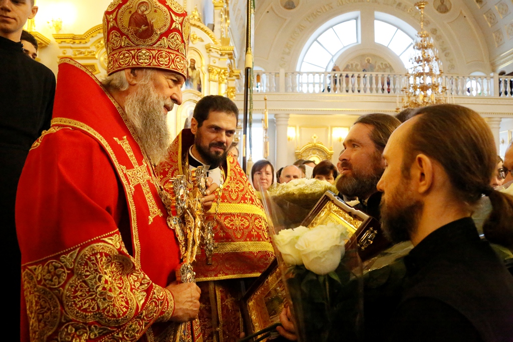 в Свято-Феодоровском кафедральном соборе была совершена Божественная литургия